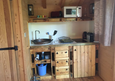 cabane-coin-cusine